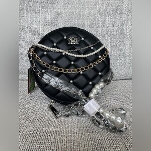 Badgley Mischka Diamond Quilted Round Crossbody Bag Black NEW